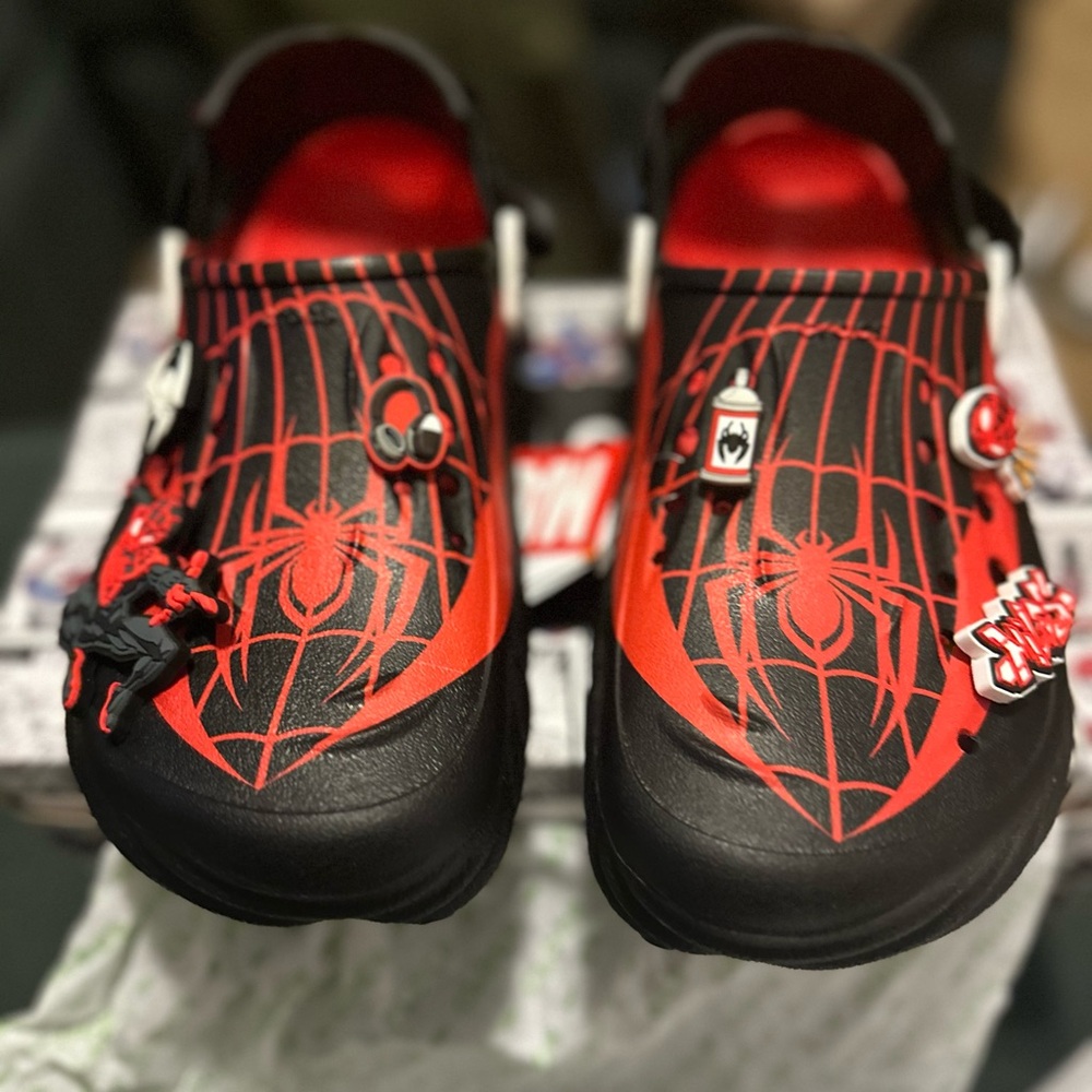 CROCS Spiderman - Black and Red